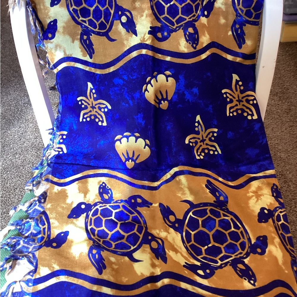 Long Sarong with flower sarong tie